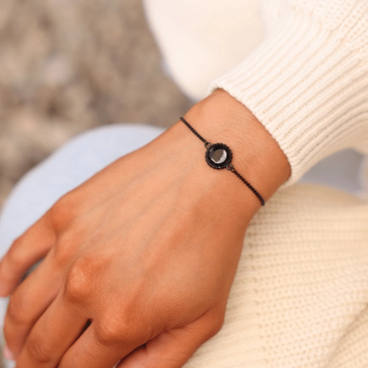 Carina Twist Bracelet in Black Matte