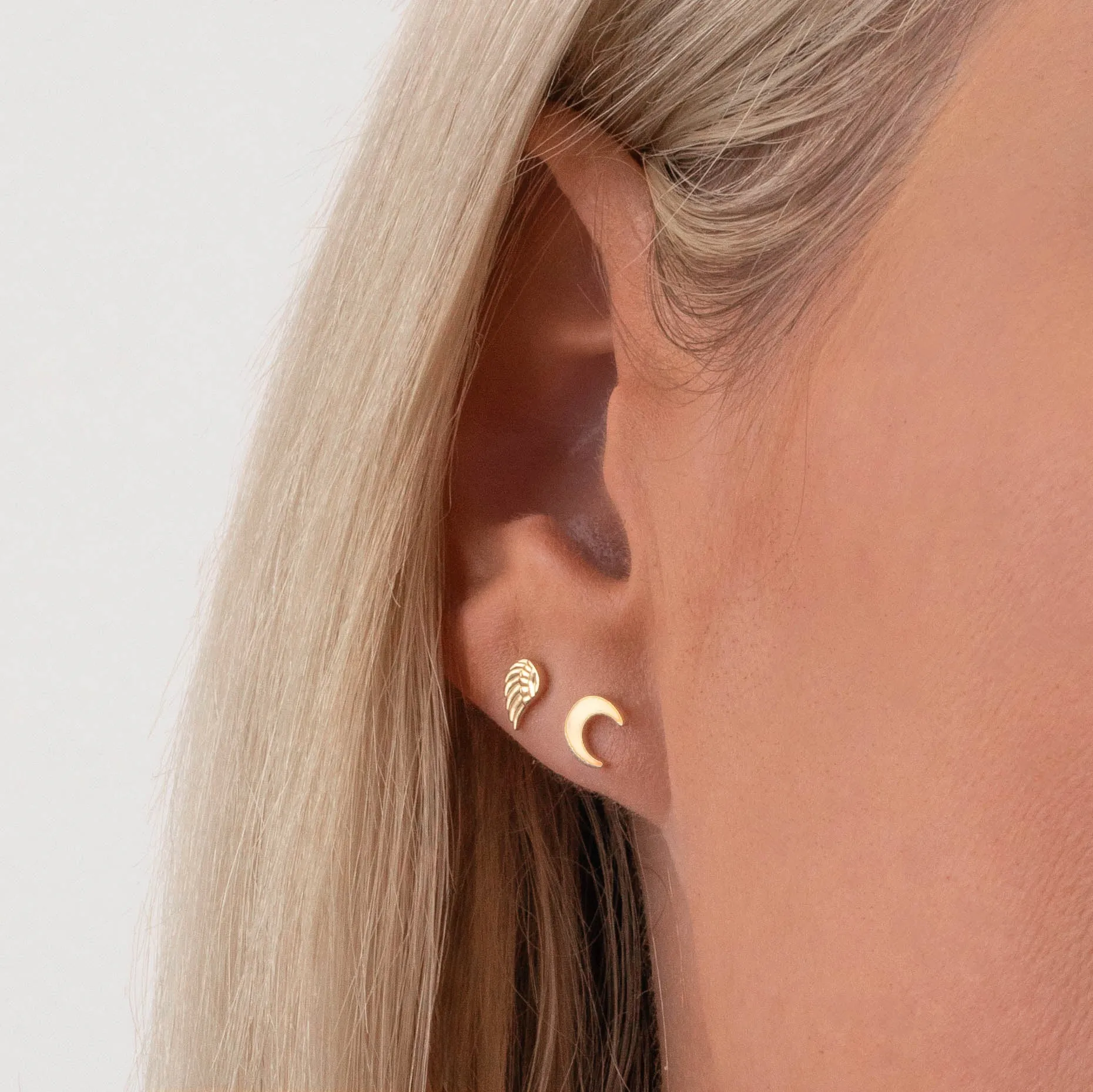 Charm Stud - Moon