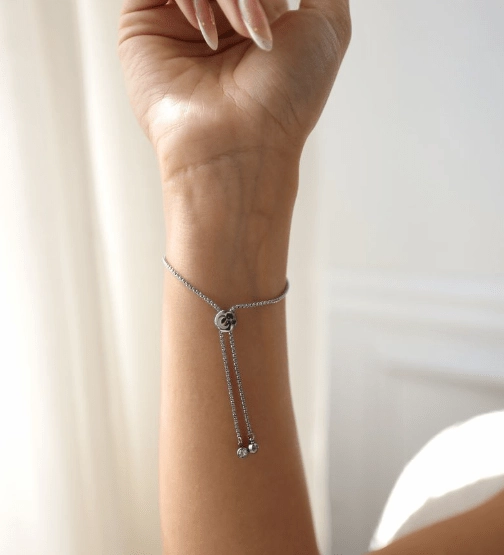 Class of 2025 Carina Twist Bracelet in Stainless Steel