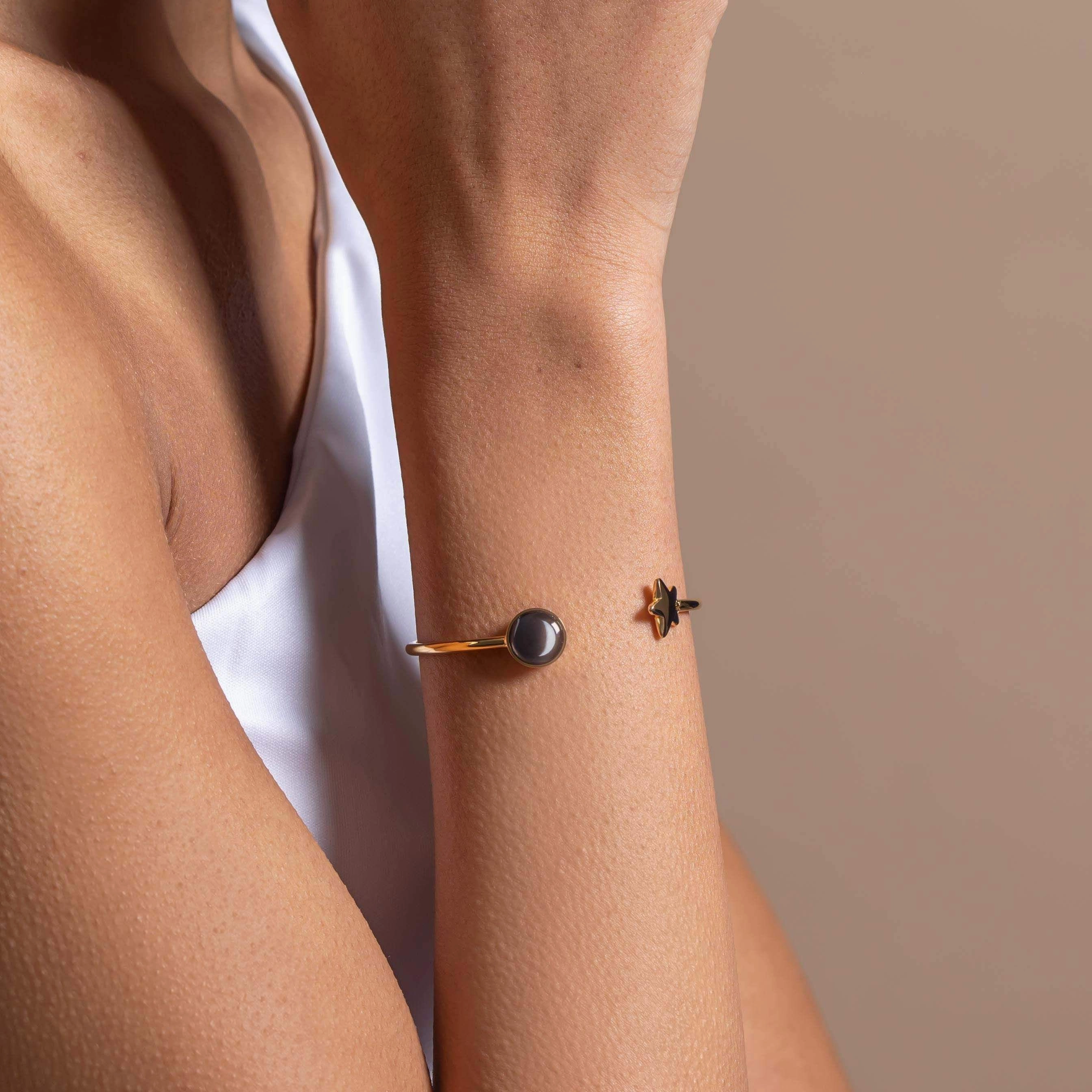 Crpuscule Cuff In Gold