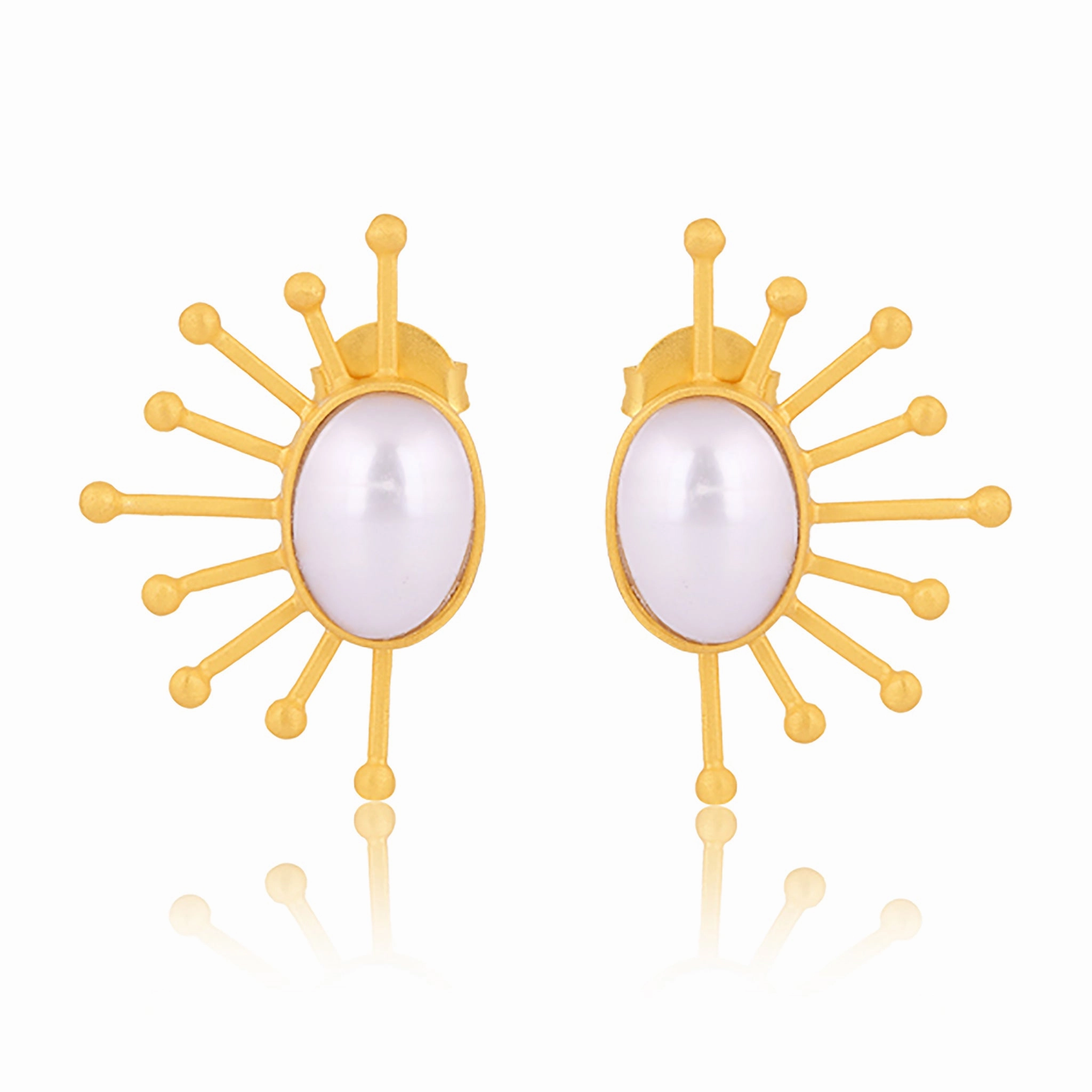 Ray of Sunshine Stud Earrings - Pearl